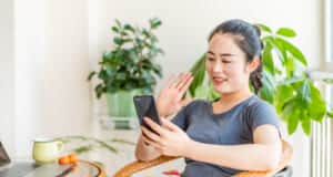ライバー必見 Line Liveの収入の仕組み 稼ぐ方法を解説 株式会社サムシングファン ライバー必見 Line Liveの収入の仕組み 稼ぐ方法を解説 株式会社サムシングファン