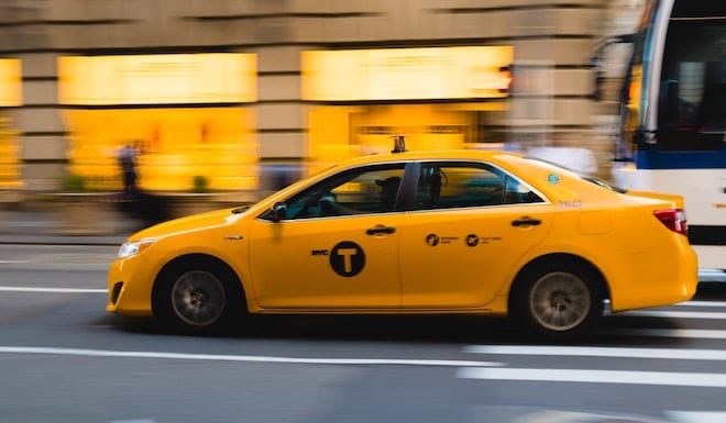 終わりに：タクシーの動画広告を活用して、ビジネスマン向けサービスの認知度アップを