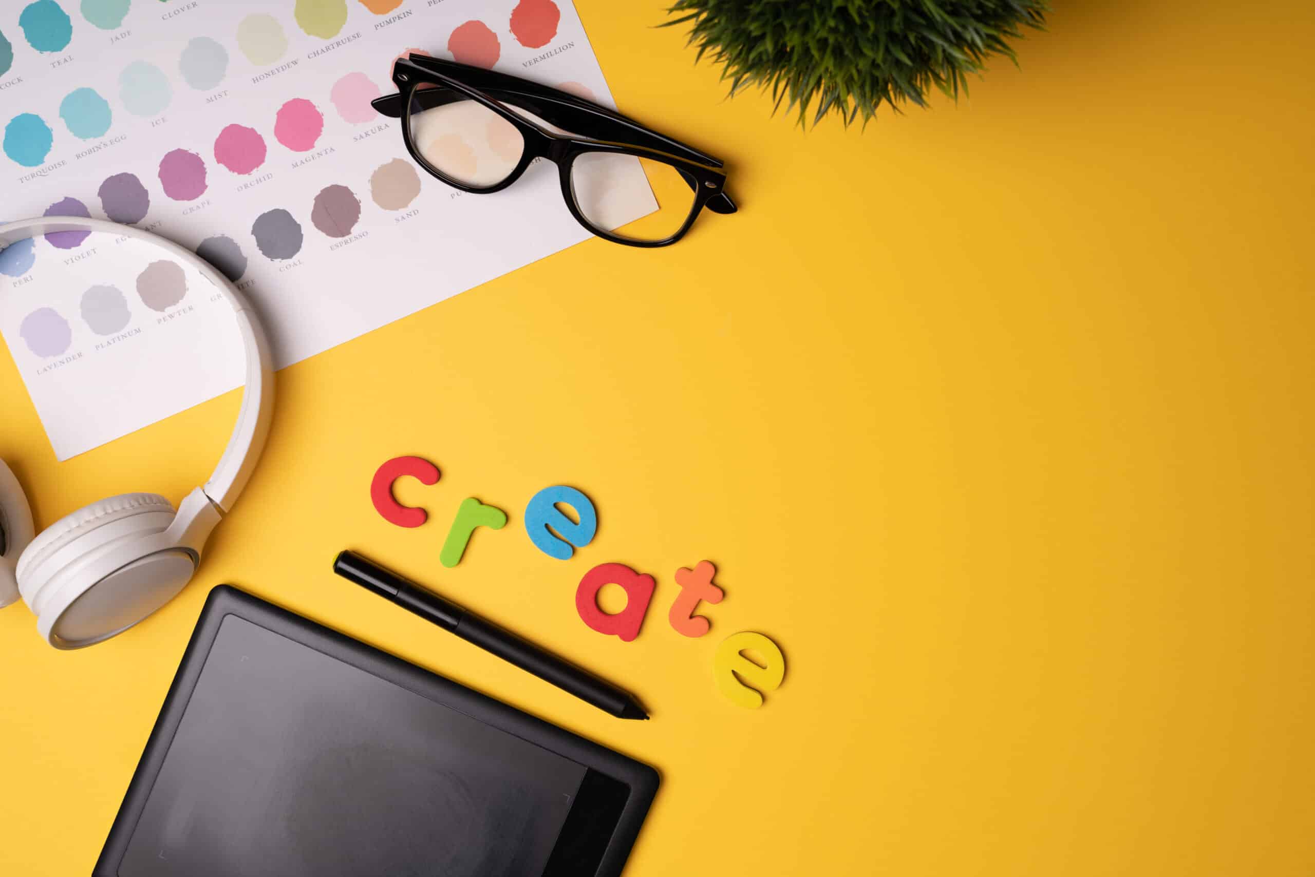 CANVA 無料　できること